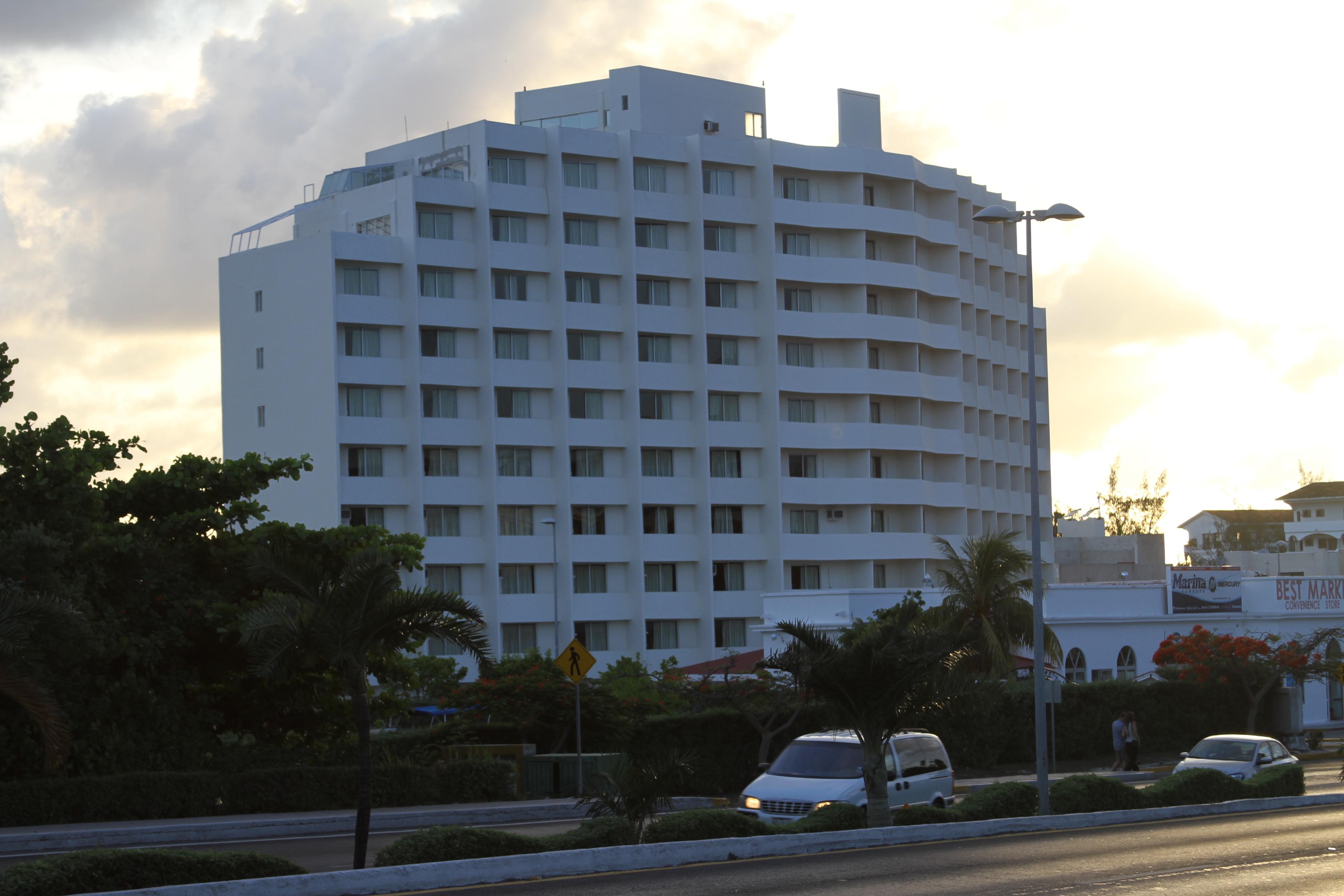 Hotel Calypso Κανκούν Εξωτερικό φωτογραφία